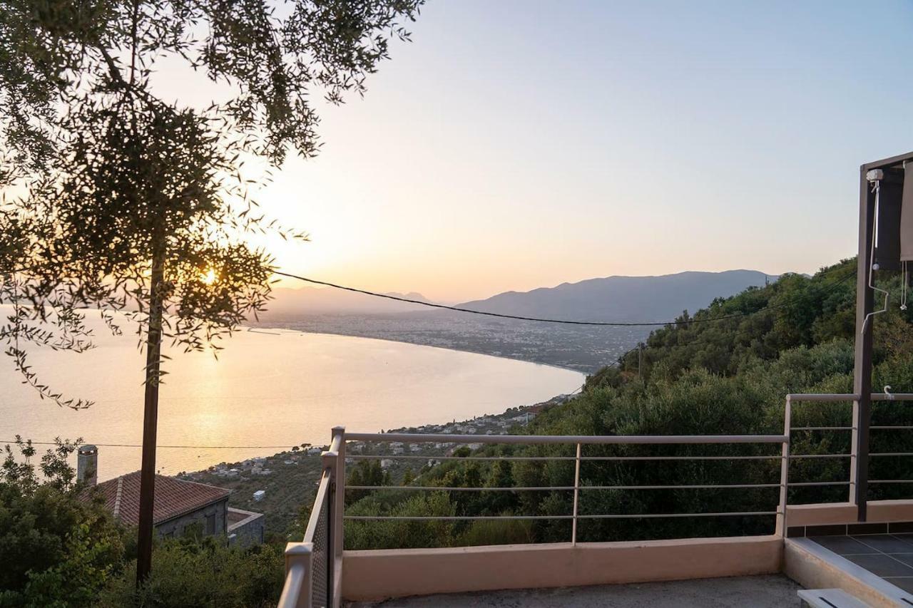 Messinian Sunset Villa Kalamáta Eksteriør bilde