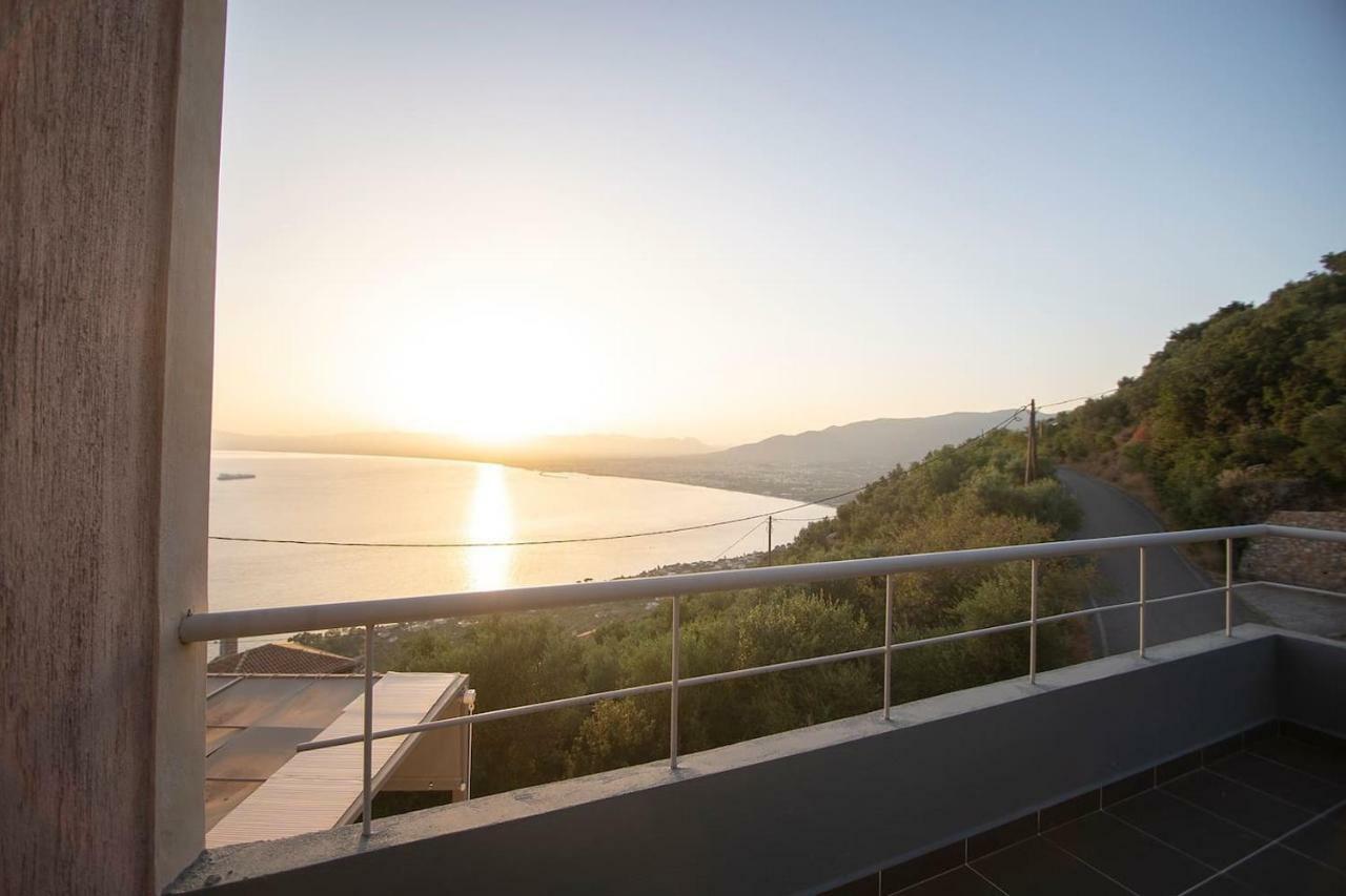 Messinian Sunset Villa Kalamáta Eksteriør bilde