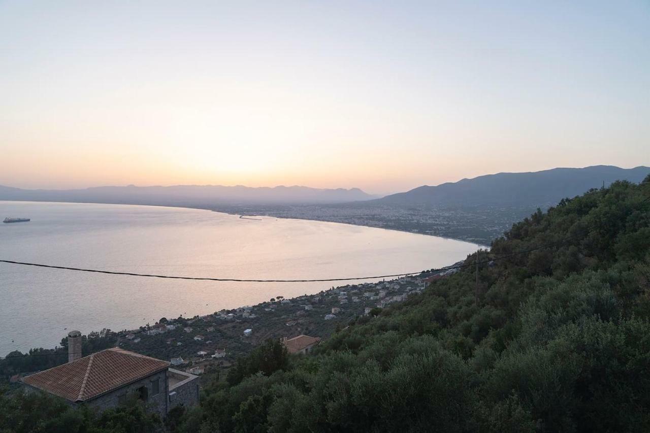 Messinian Sunset Villa Kalamáta Eksteriør bilde