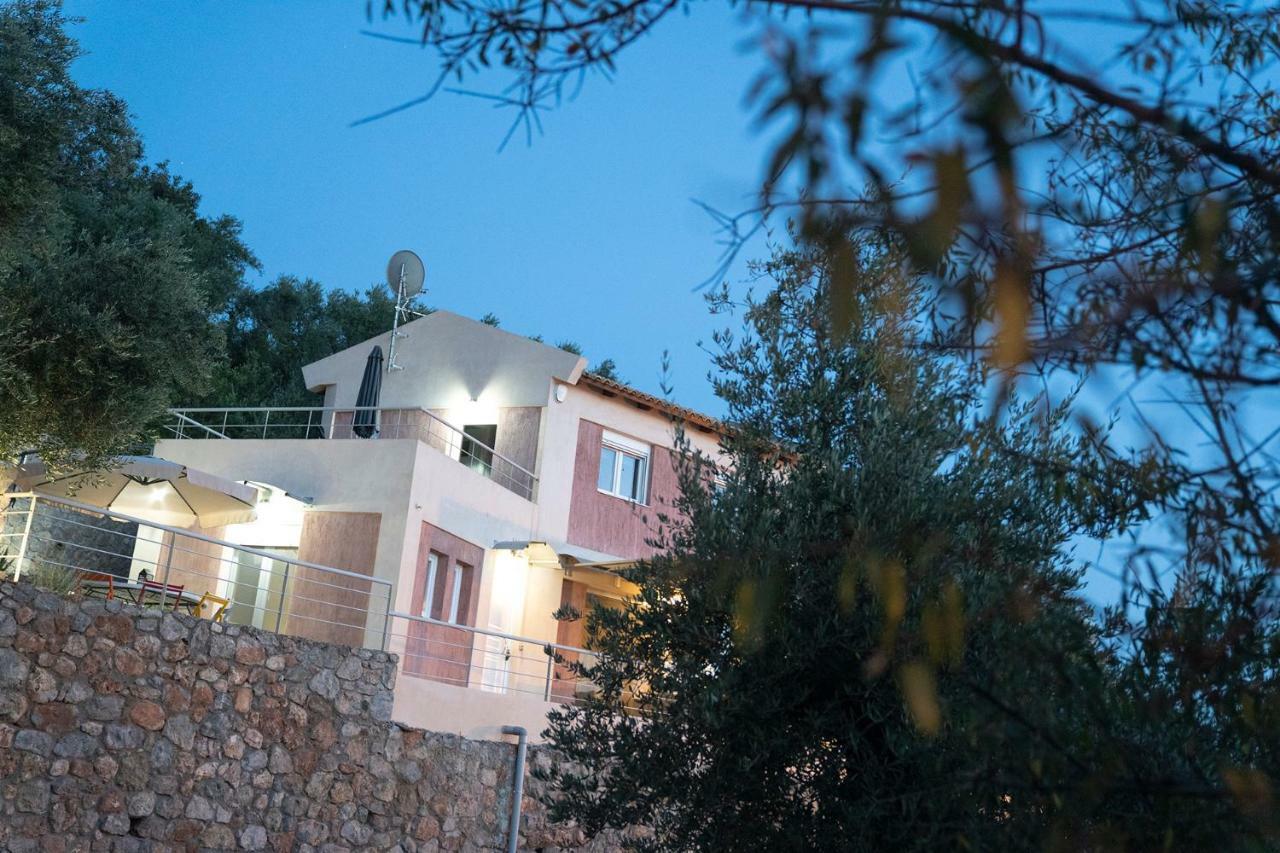 Messinian Sunset Villa Kalamáta Eksteriør bilde